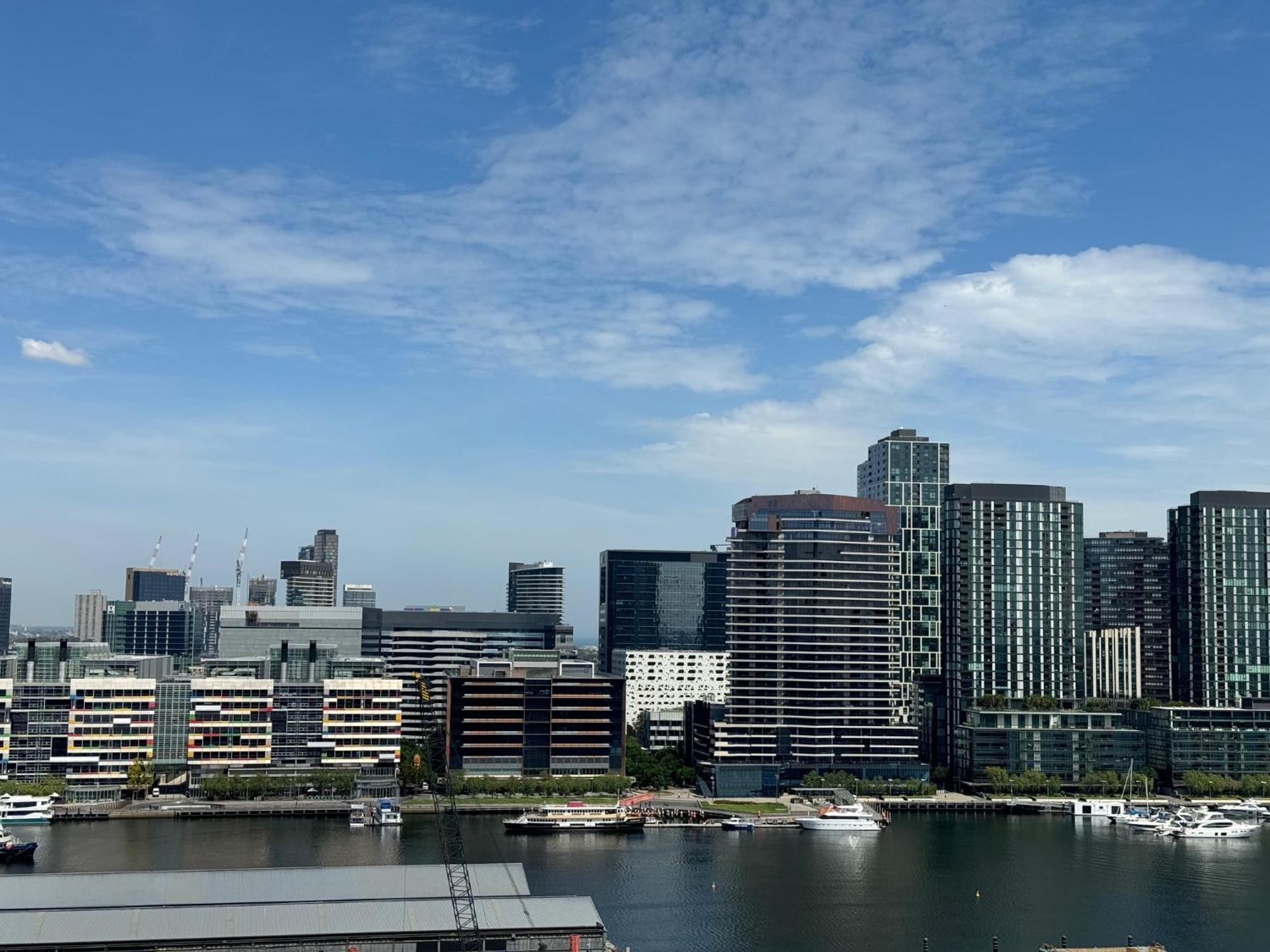 Akom At Docklands Melbourne Ngoại thất bức ảnh