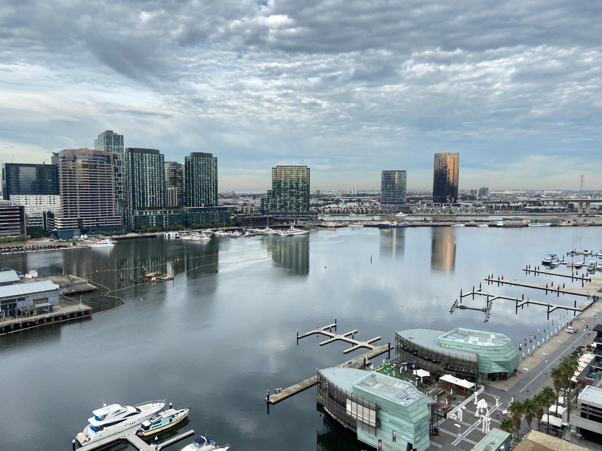 Akom At Docklands Melbourne Ngoại thất bức ảnh