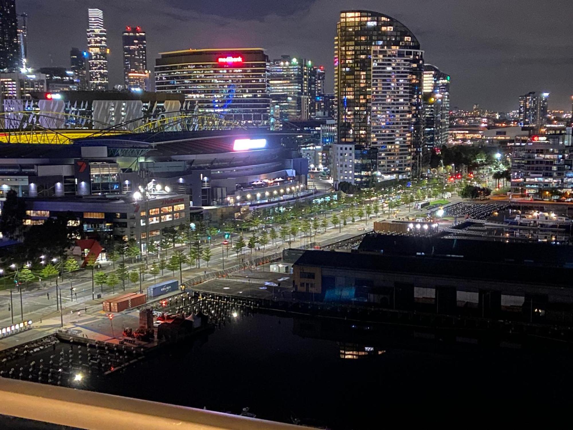 Akom At Docklands Melbourne Ngoại thất bức ảnh